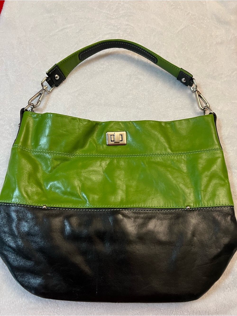 Nino BOSSI Two-Tone Green and Black Leather Shoulder Bag